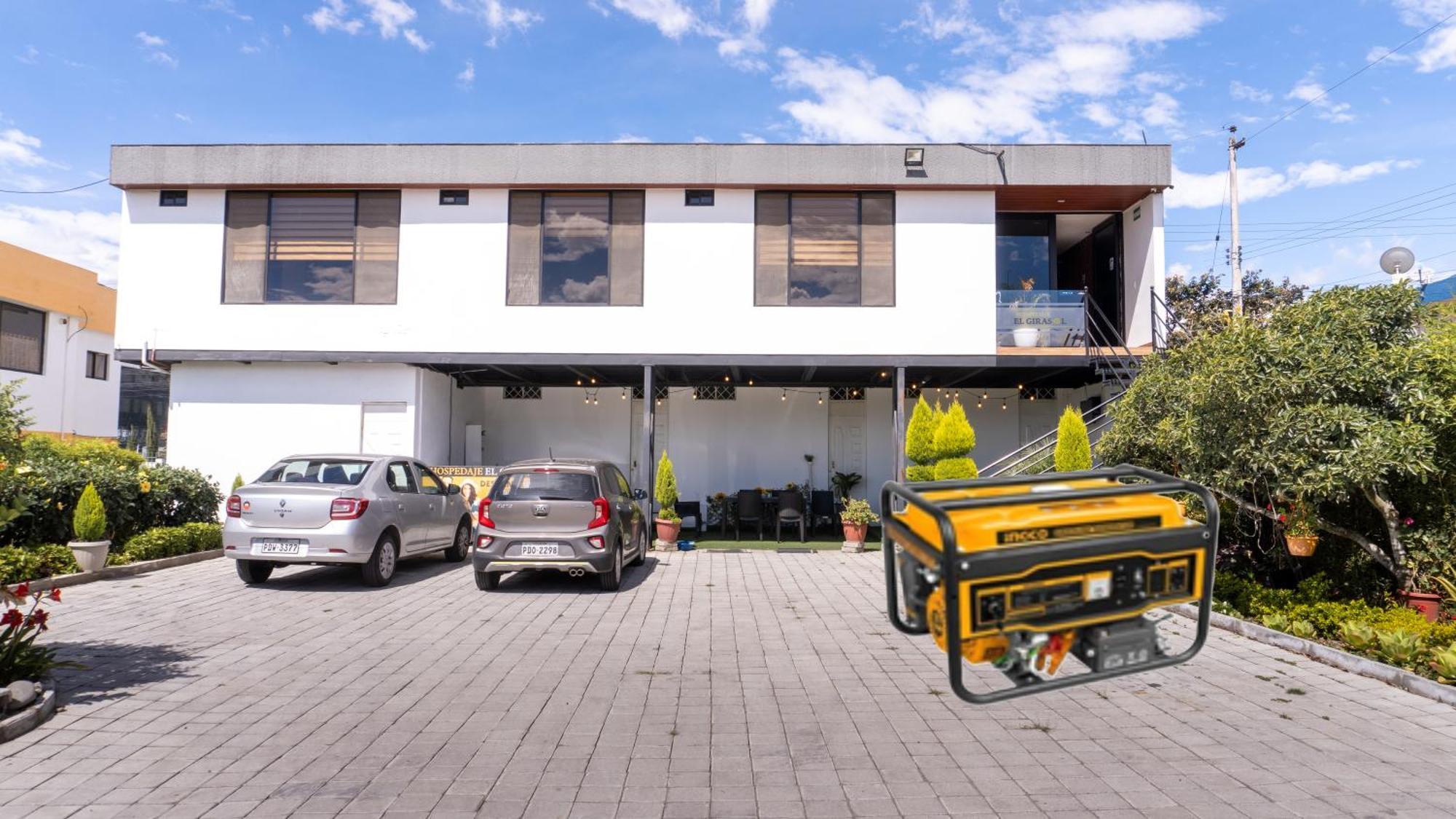 Hospedaje El Girasol Tababela Quito Exteriör bild